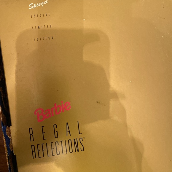 Barbie Regal Reflections NIB - Picture 3 of 5